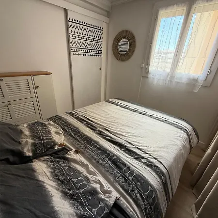 شقة Cosy A Carnon موجيو